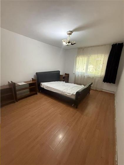 Apartament 2 Camere Decomandat, zona Eden