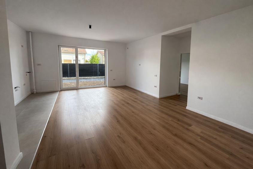 COMISION 0% | Apartament 4 Camere | Etaj 1 | 110 mp | Zona Plopi