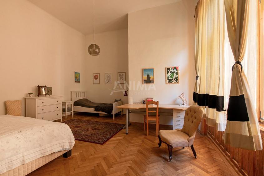 Apartament spatios in centrul orasului, cu parcare