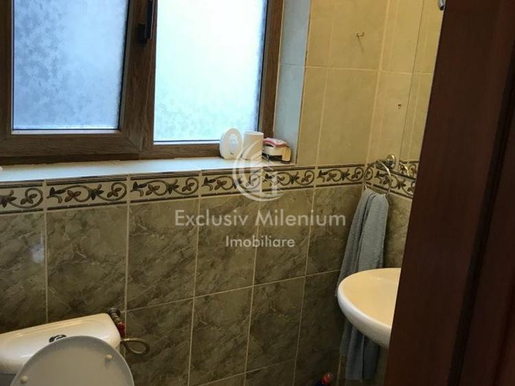 Piata Romana / Dacia Spatiu Birouri 130 Mp NEMOBILAT