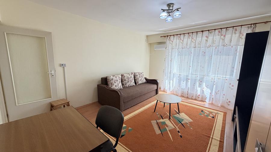 Apartament 1 cam de inchiriat str N Titulescu zona Interservisan