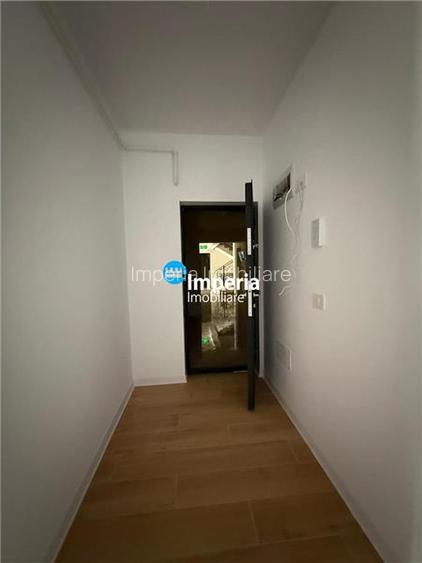 Apartament 2 cam intabulat,boxa si parcare – Soleia, V. Lupului - 8