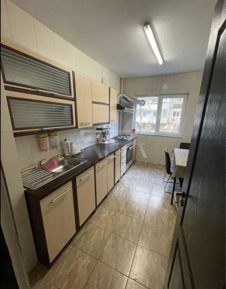 3 camere, 1/8, 71,33mp, bloc 1989-Soseaua Panduri