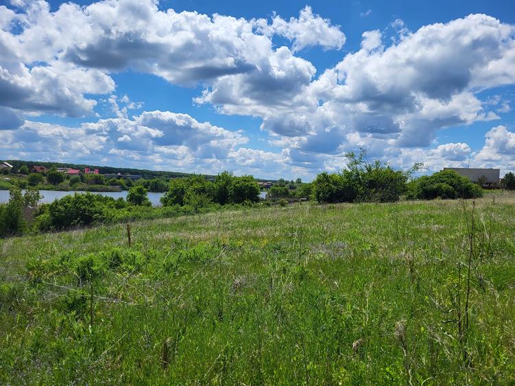 LA 20 DE MINUTE DE BUCURESTI LA SNAGOV /TANCABESTI DESCHISERE LAC