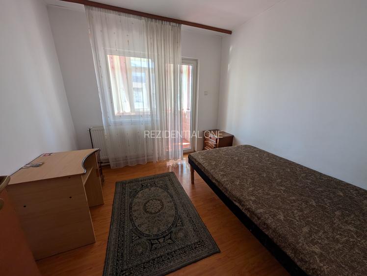 De închiriat 3 camere Piata Sud - 6