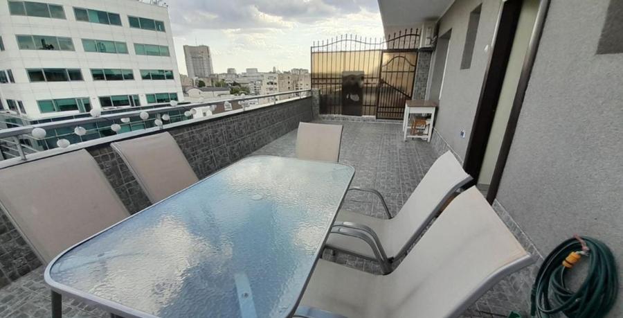 Apartament 2 camere Lux+30 mp terasa in zona Romana