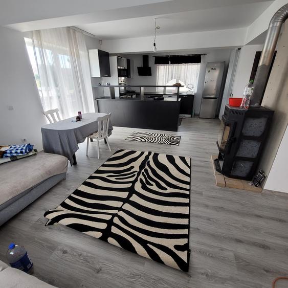 Inchiriem casa individuala in Sanpetru, zona centrului Maria
