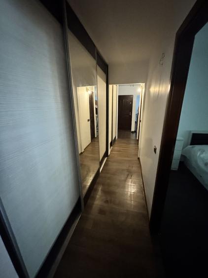 Apartament 3 camere decomandat FAR