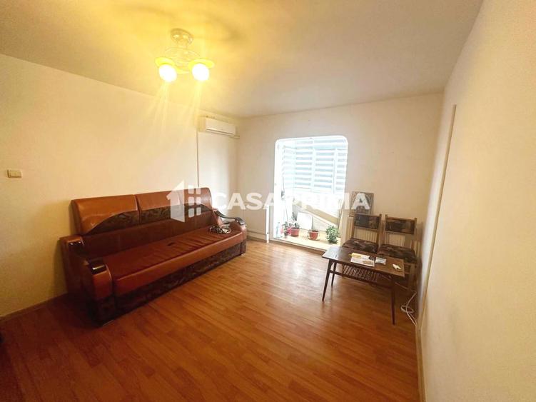 Apartament 3 camere, CT, AC, geam baie, balcon inchis, termoizolat, Dacia