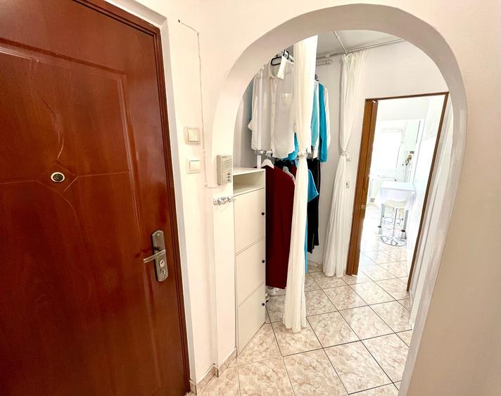 Garsoniera Dristor Fizicienilor An constructie 1980 Centrala proprie