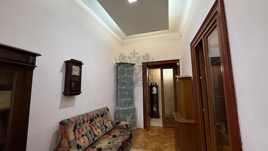 Parc Cismigiu | 4 Camere | Parter / 1 | Deosebit