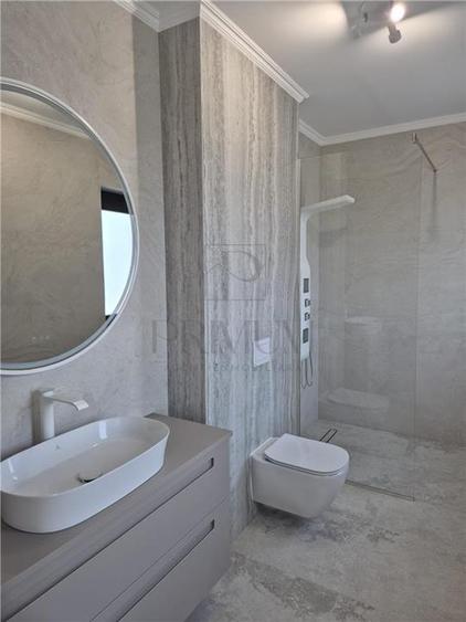 DUMBRAVITA - VILA DE LUX - 5 CAMERE - TEREN 1000 MP - GARAJ - POZITIE EXCELENTA