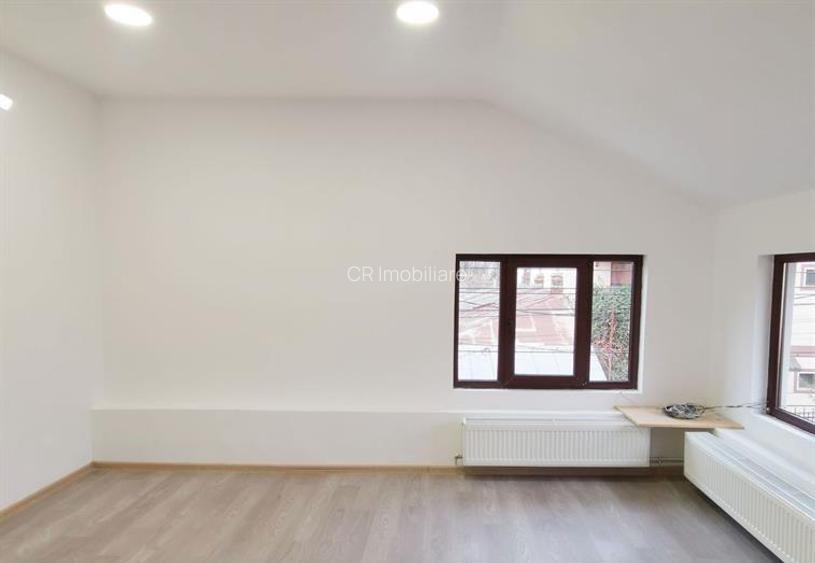 Vanzare 6 Camere Casin Arcul De Triumf - 2