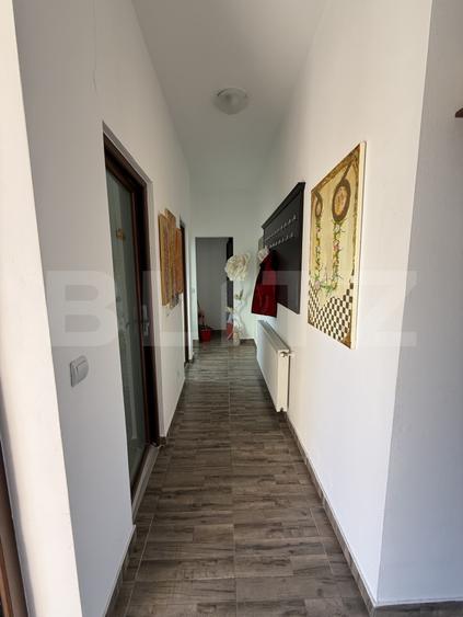 Pensiune cu 4 camere, teren 1590 mp, zona Lazuri