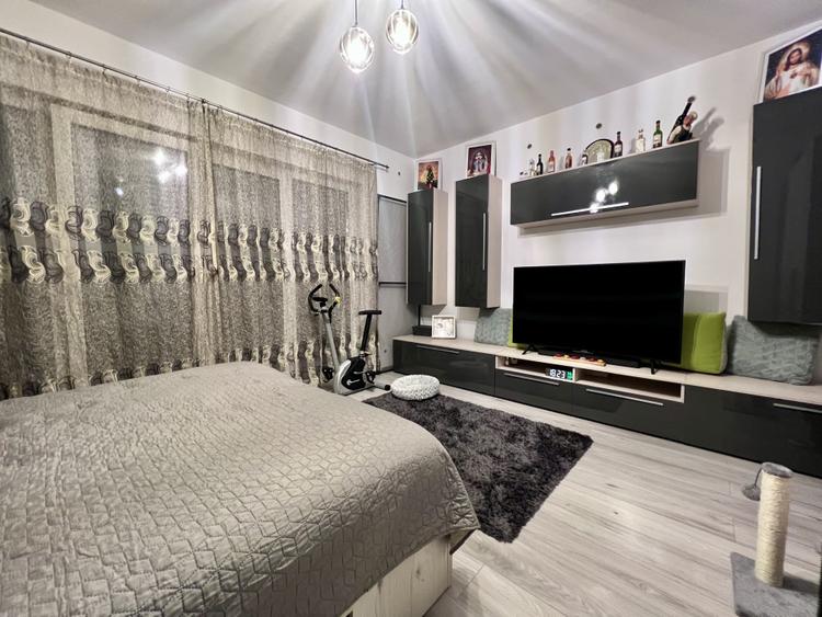 Apartament 2 camere, 49mp utili, terasa 36mp - zona Buziasului