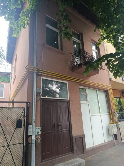 Apartament de vânzare în vilă – ideal pentru investiție