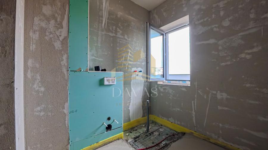 Penthouse de 3 camere semidecomandat - Parcare | Baciu