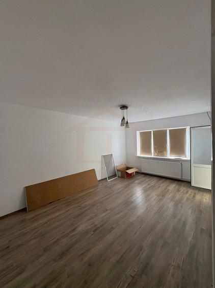 DE ÎNCHIRIAT – 2 CAMERE DECOMANDATE ÎN IC FRIMU