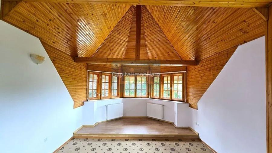 Vând Hotel/Pensiune Breaza: 15 camere, 1000 mp
 - 13