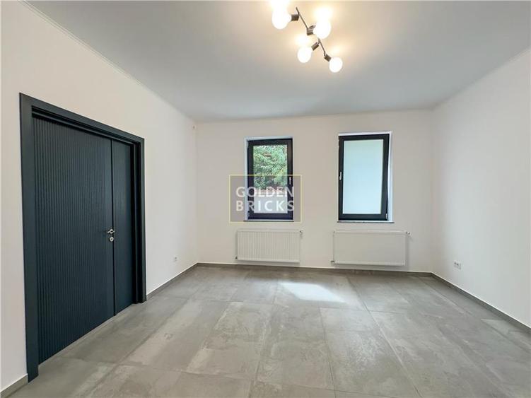 Unirii | Budapesta | Prima inchiriere | 5 camere | Parcare