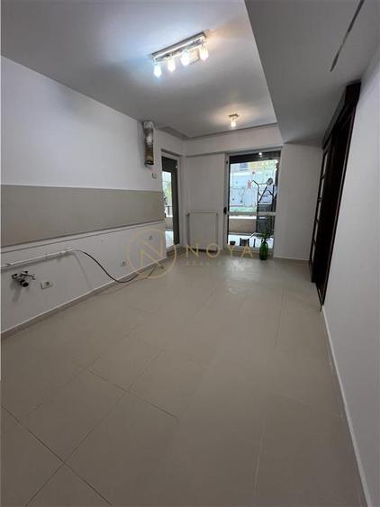 Apartament de 3 camere de vanzare in zona Herastrau la 1 min de parc