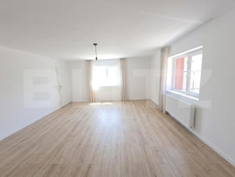 Casă complet renovată de vânzare în Săcele | Se predă la cheie