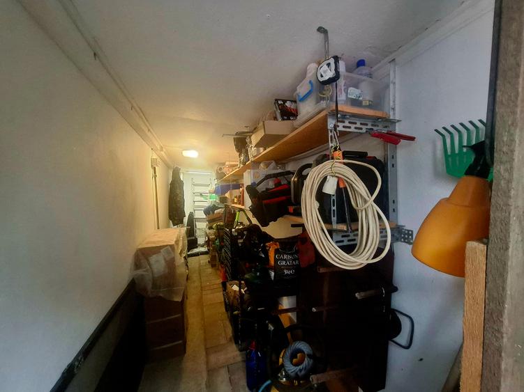 Casă solidă cu 4 camere și curte amenajată – Direct proprietar