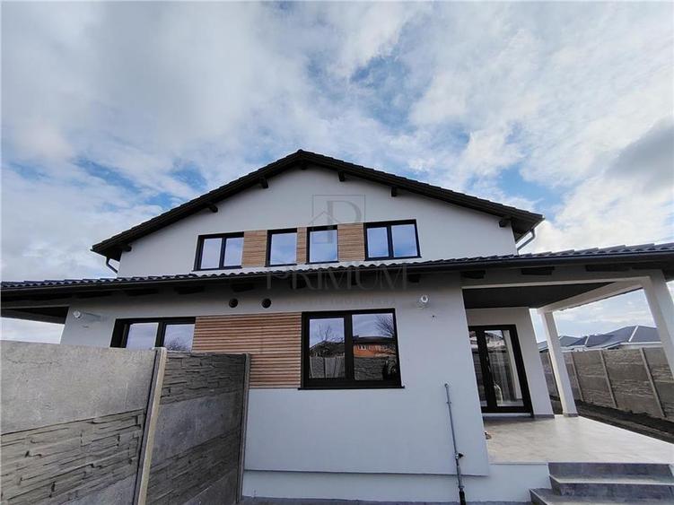 Duplex 4 camere - toate utilitatile - zona excelenta