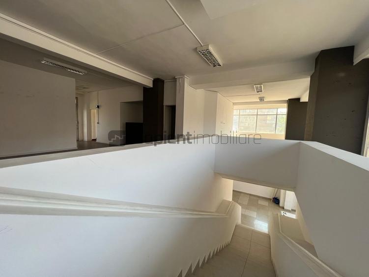 Sapient | Spațiu comercial central _ Bd. Magheru, Oradea