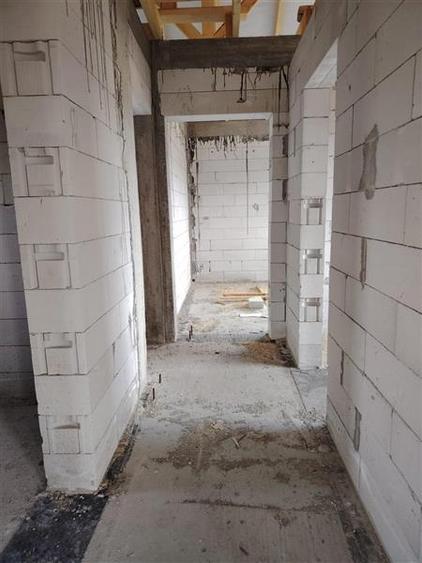 Casa familiala la rosu  (Lazarea, jud. Harghita)