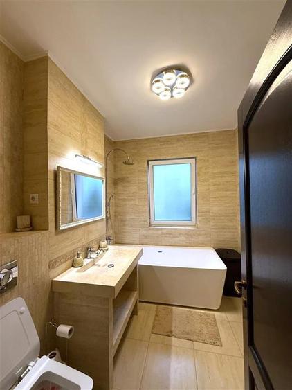 Apartament 3 camere confort 1 decomandat zona Orizont
