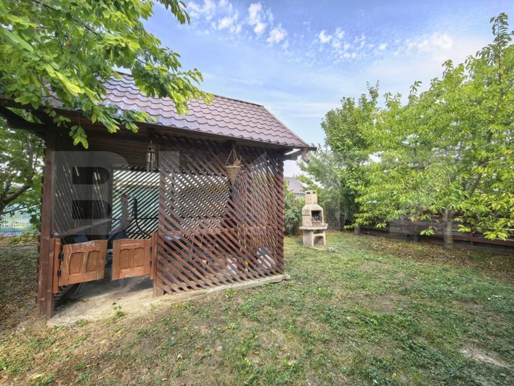 Casa cu 3 camere in Holboca, zona linistita