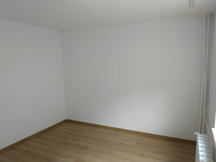 Apartament 2 camere decomandat NEMOBILAT zona Unirii-Zepter