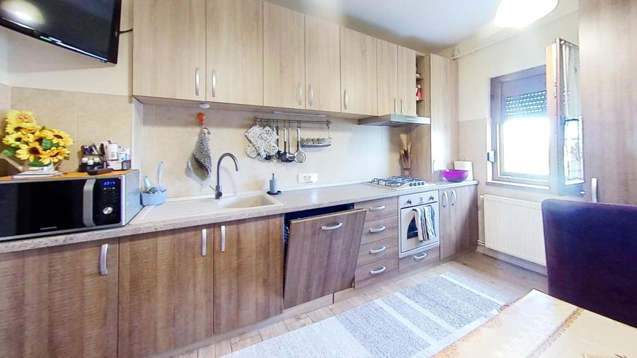 Apartament spatios utilat/mobilat
