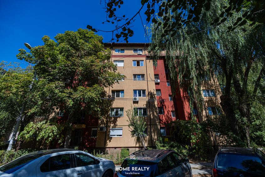 Apartament 1 cameră, MANSARDĂ, Timișoara - zona Lipovei.