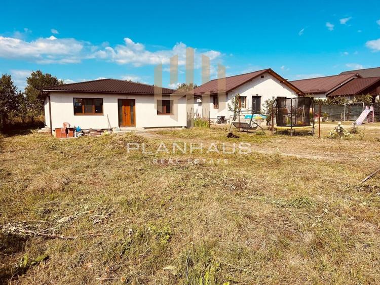 Casă in Mocira pe parter ,semifinisata ,493 mp teren