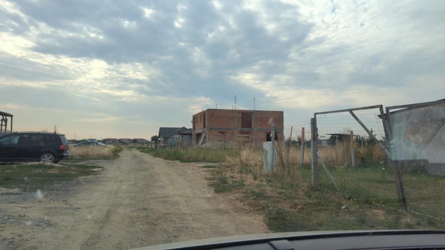 Comision 0.Parcele teren cu utilitati Chisoda