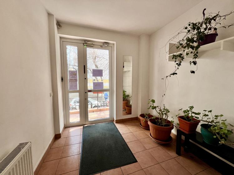 Spațiu de birouri compartimentabil! 77 mp + balcon & Parcare | Iancului