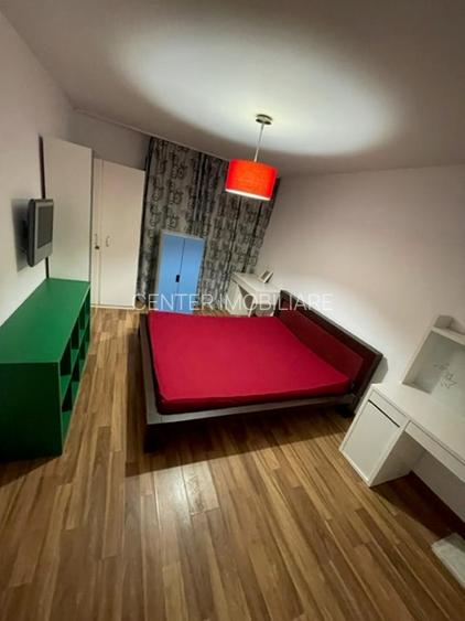 UNIRII,Biblioteca Națională, 3 camere deosebit, 100 mp, etaj 1, terase - 9
