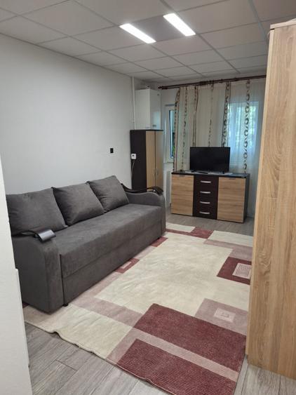 Garsonieră de inchiriat cu loc de parcare inclus