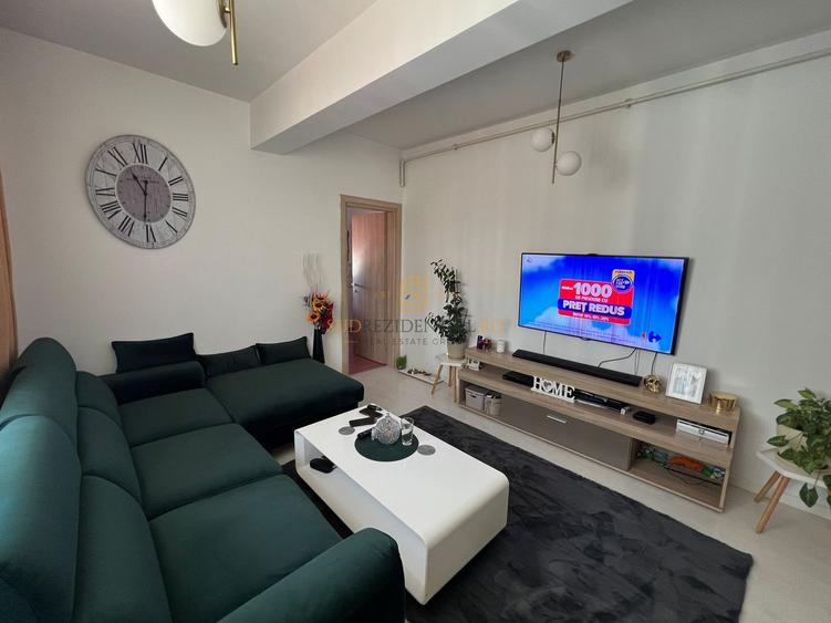 Apartament 2 camere, Strada Solstitiului, 4/4, Comision 0%