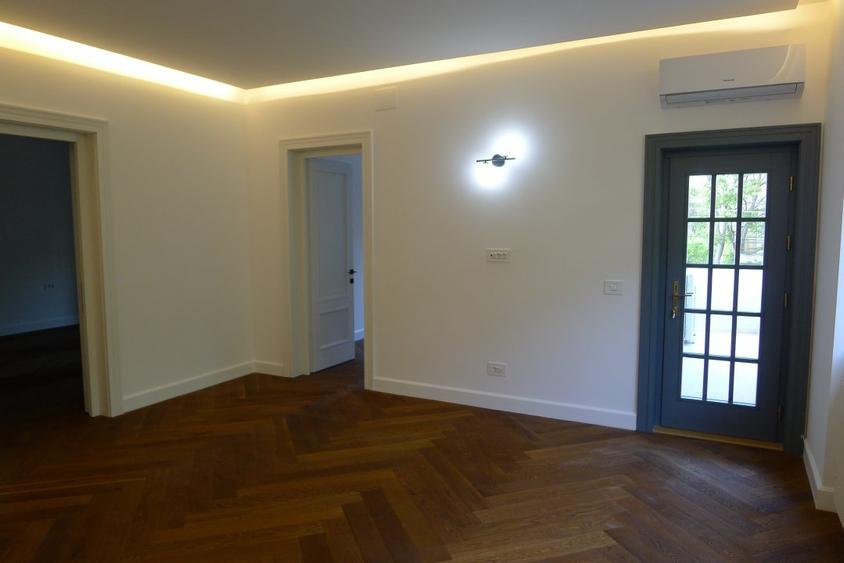 Inchiriere vila renovata D+P+1 Cotroceni metrou Eroilor ideala firma