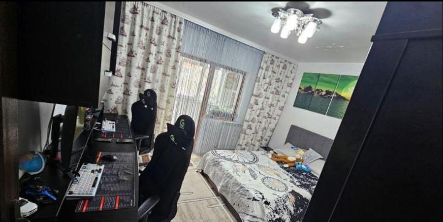 40166 Apartament 3 camere DRuri Soveja