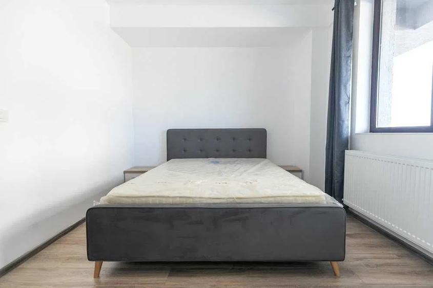 Apartament 2 camere, decomandat, 38 mp, centrala, ac, parcare, Cartierul Latin