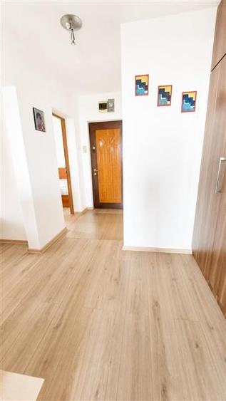 Apartament 3 camere decomandat, renovat, mobilat si utilat Grivitei