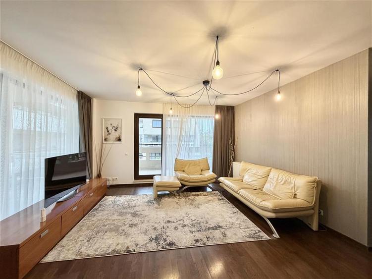 3 Modern Rooms OMV Pipera  Parking and Storage
