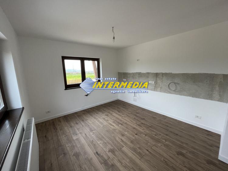 Casa NOU 4 camere finisata la cheie toate utilitatile Alba Iulia Cetate