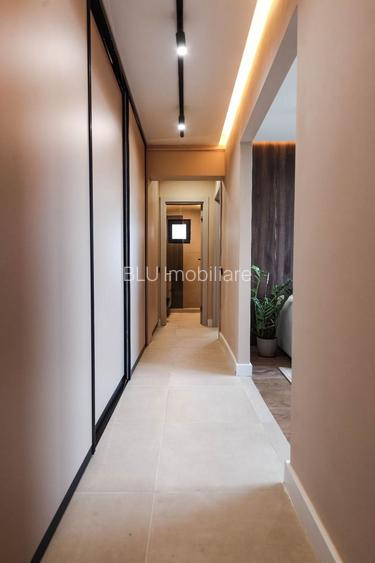 Apartament superb 2 camere Transylvania College - 10