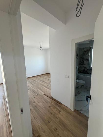 Casa parter Tunari 5 camere curte 400m2, 140m2, UTILITATI, zona buna