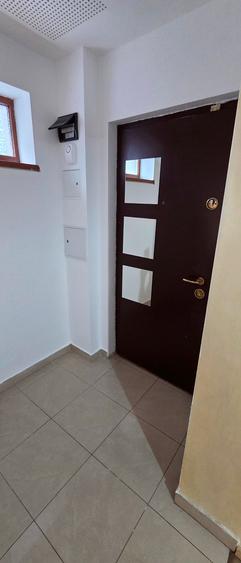Timpuri noi,5min metrou si bld Unirii,semistradal,liniste!